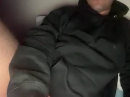 Screen Grab from zeny450089