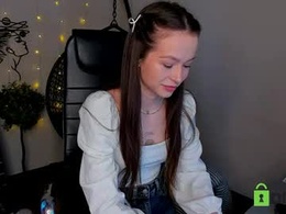 Screen Grab from zoay_zoay