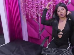 Screen Grab from zoe_browns_