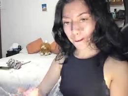 Screen Grab from zoe_camila65