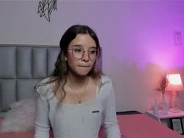 Screen Grab from zoe_dear