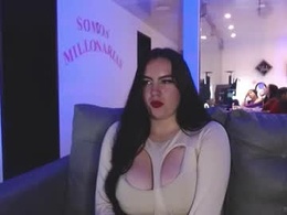 Screen Grab from zoe_quin