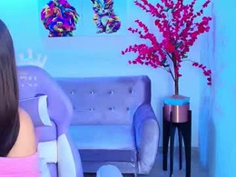 Screen Grab from zoe_swan