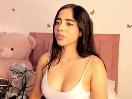 Screen Grab from zoeartt