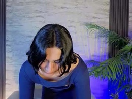 Screen Grab from zoee_kiss_