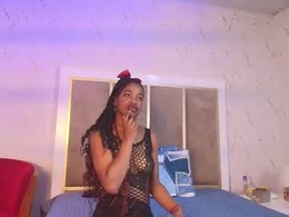 Screen Grab from zoeeevans1