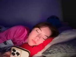 Screen Grab from zorelina